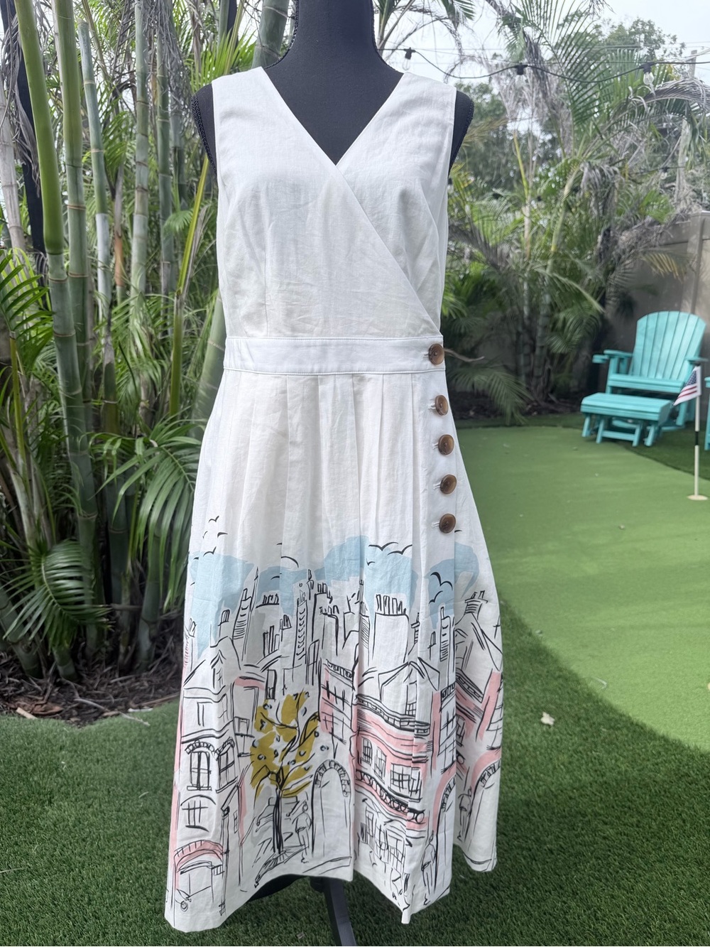 Boden Arwen Sleeveless Wrap Midi Dress with Cityscape Print - petite friendly - Picture 1 of 11